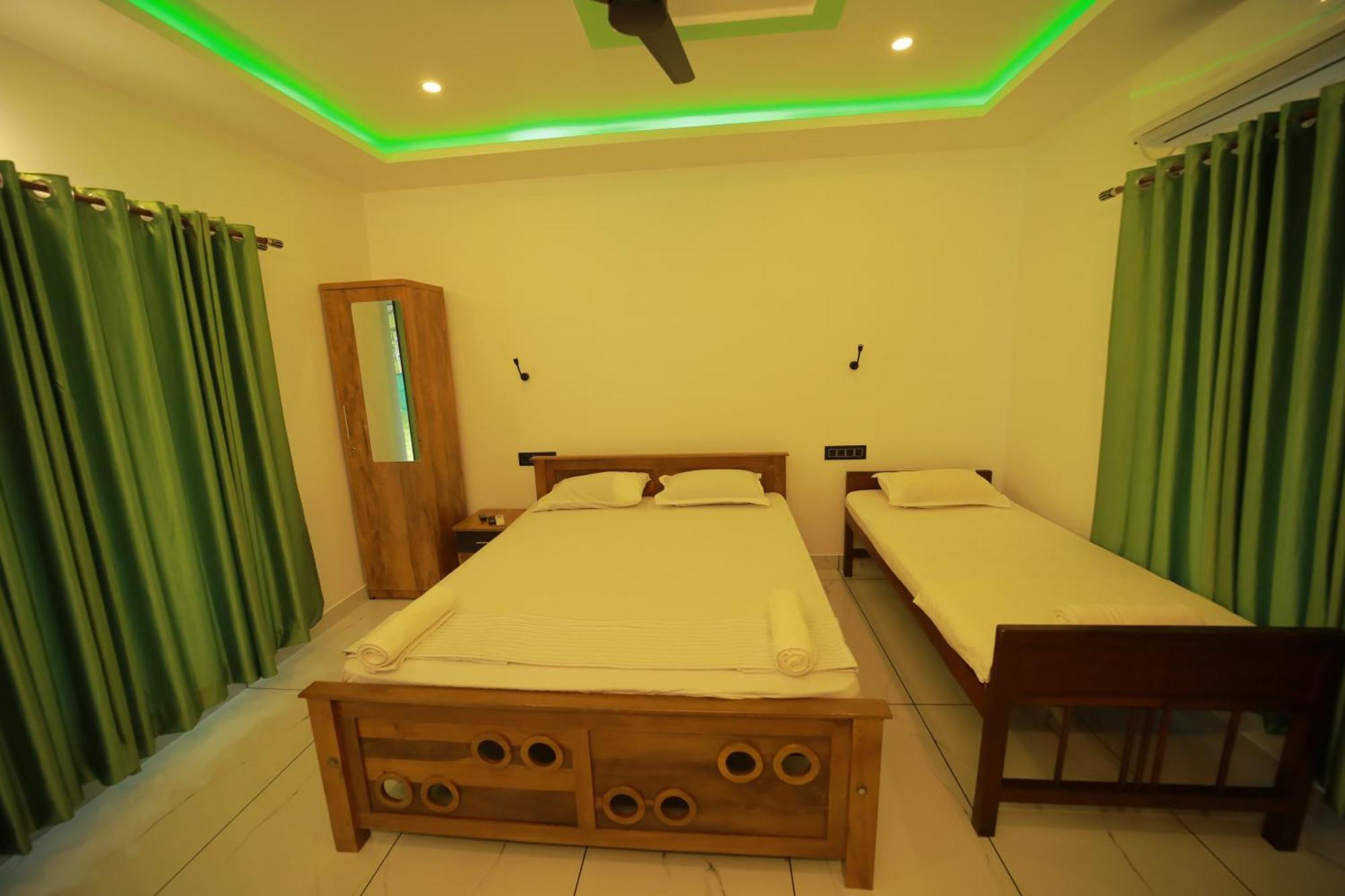 Prakruthi Residency Munroeisland Apartment Mundrothuruth Exterior photo